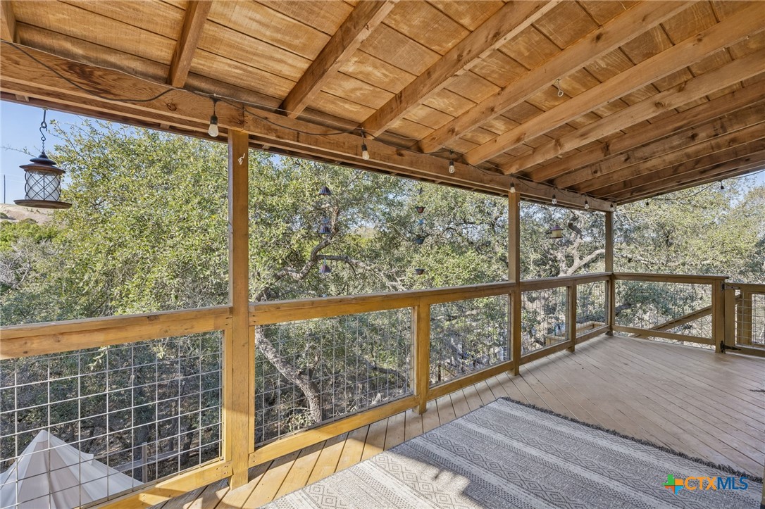 515 Valley Ridge