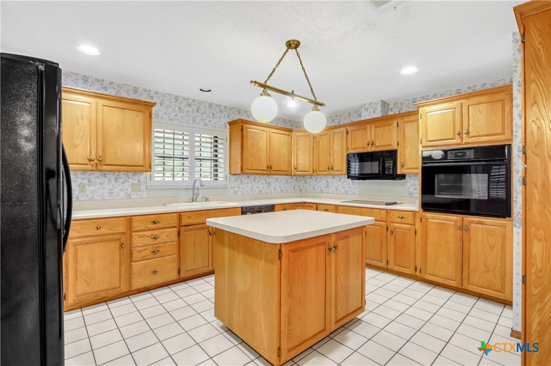 738 Cedar Parkway