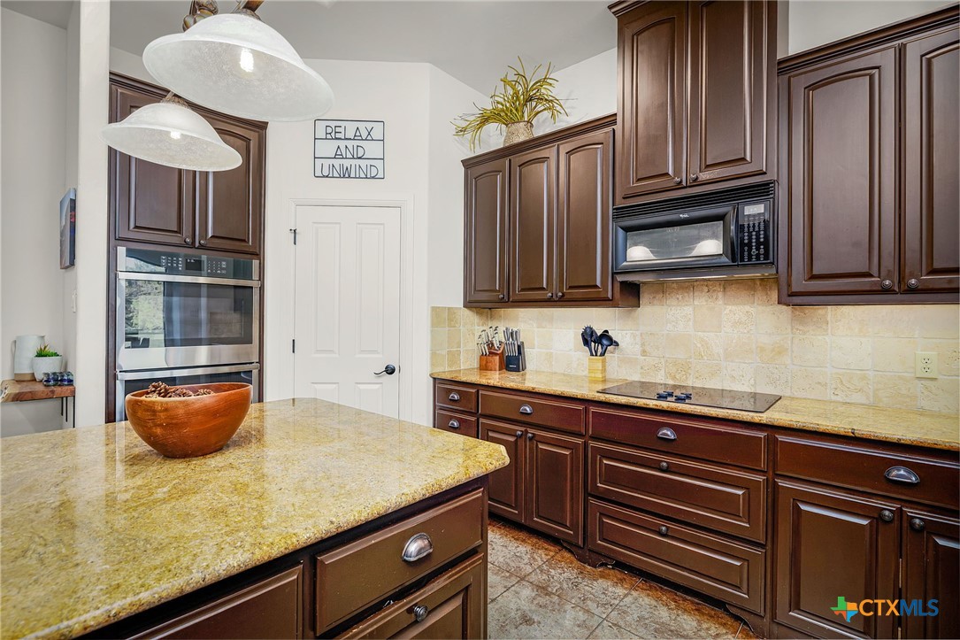 851 River Cliff Drive