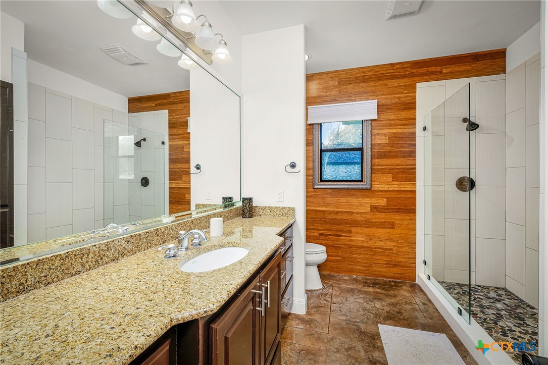 851 River Cliff Drive