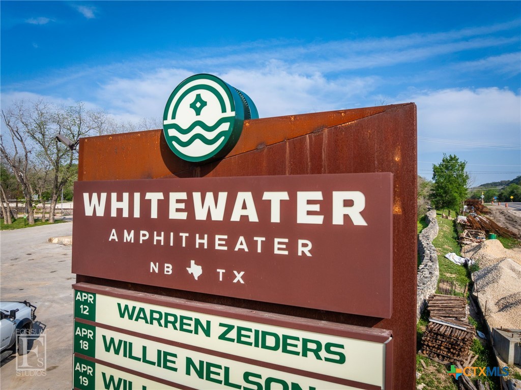 851 River Cliff Drive