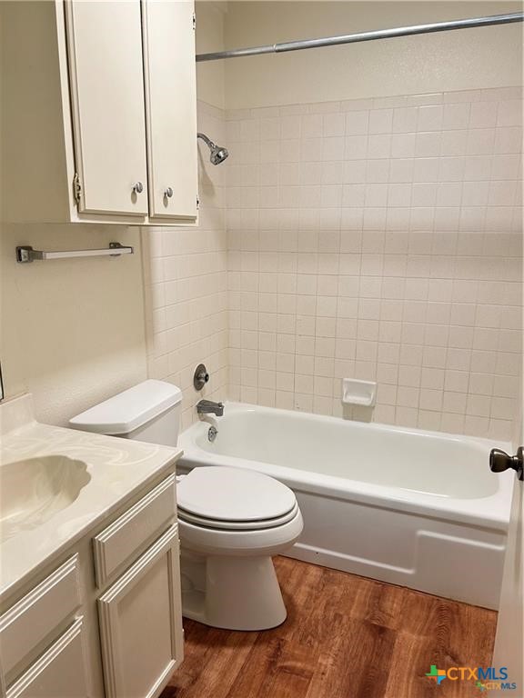 1051 Country Club Unit G #26 Drive 26