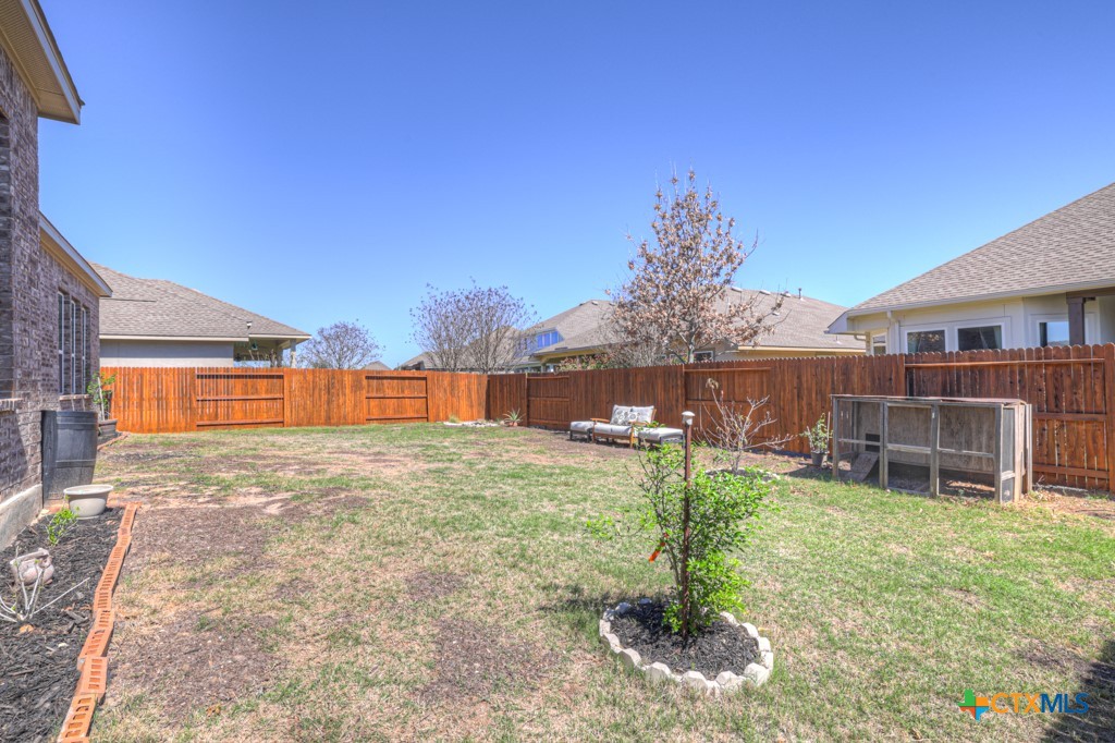 382 Nightshade Trail