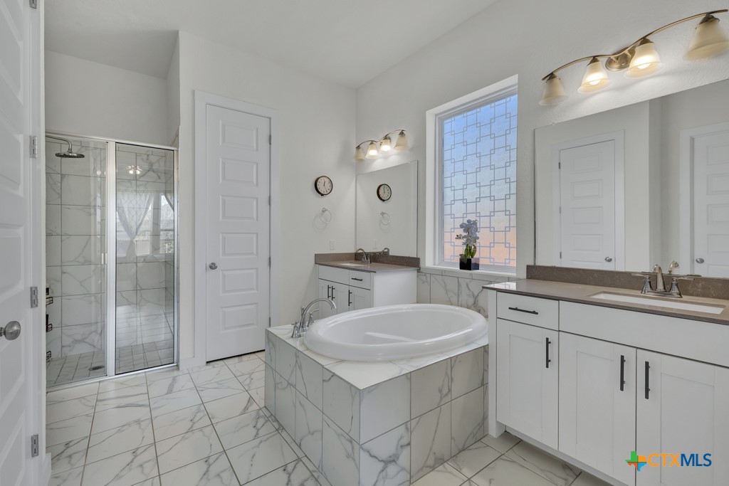 382 Nightshade Trail