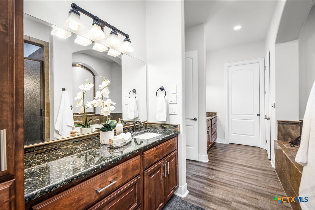 925 River Ranch Circle