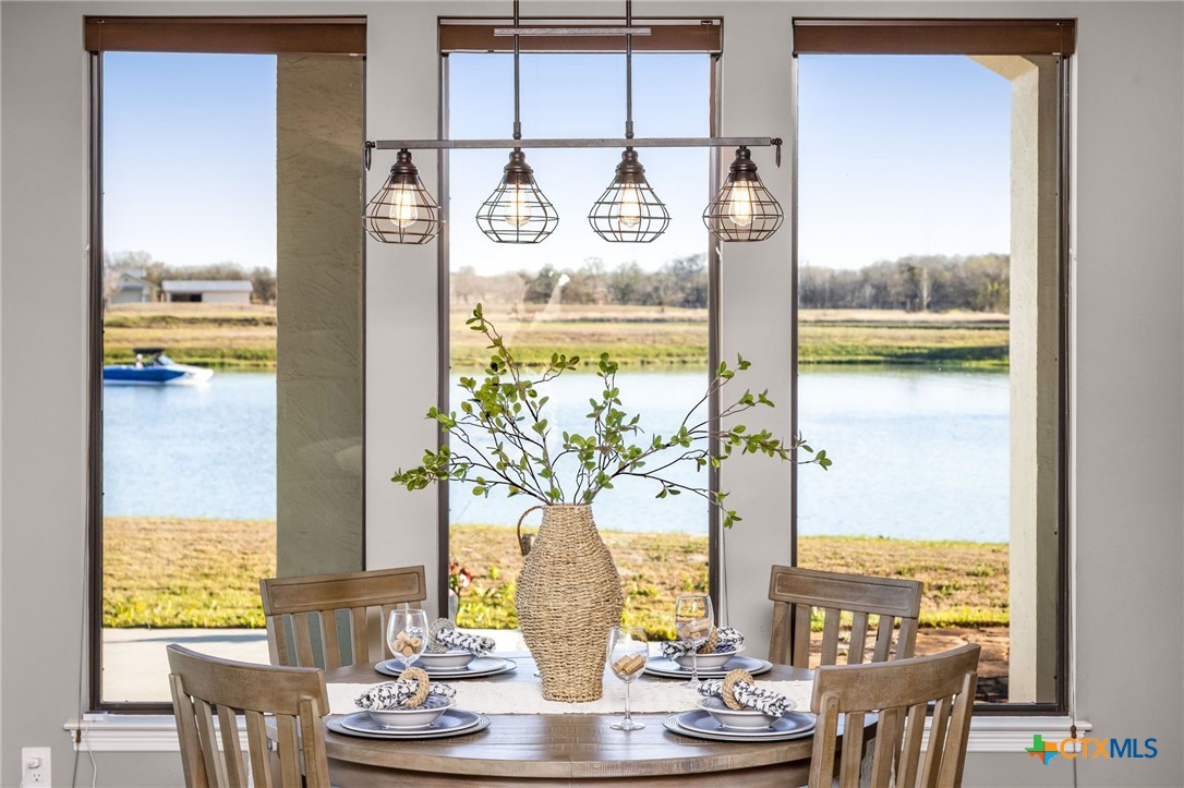 925 River Ranch Circle