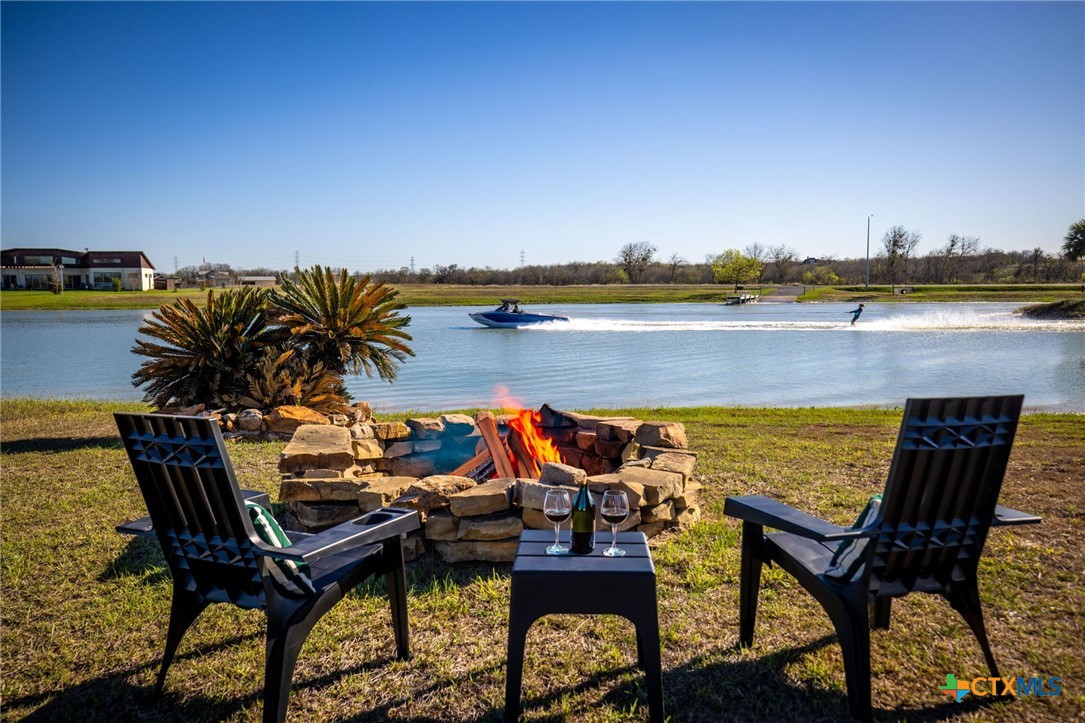 925 River Ranch Circle