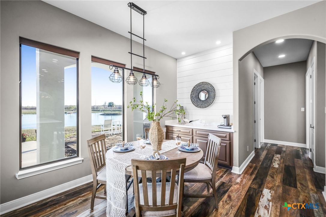 925 River Ranch Circle