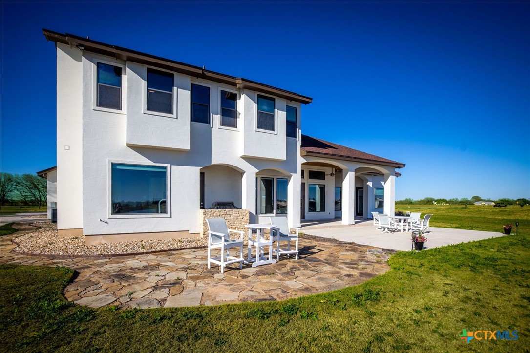 925 River Ranch Circle