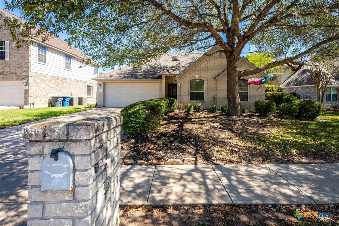 954 River Terrace