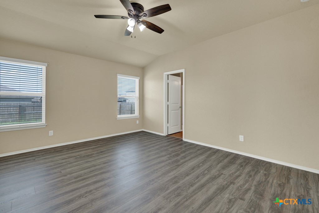 1512 Doncaster Drive