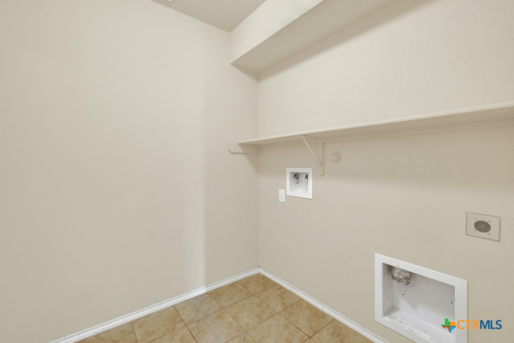 1512 Doncaster Drive