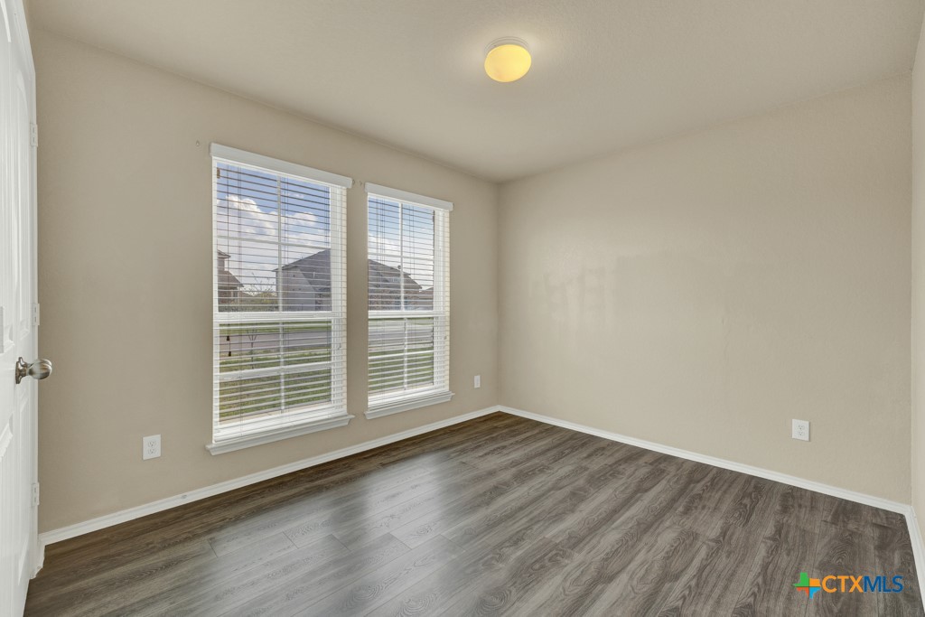 1512 Doncaster Drive