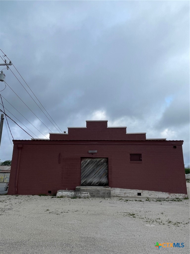 1308 N Bowie Street