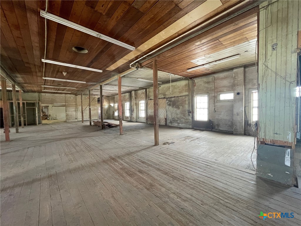 1308 N Bowie Street