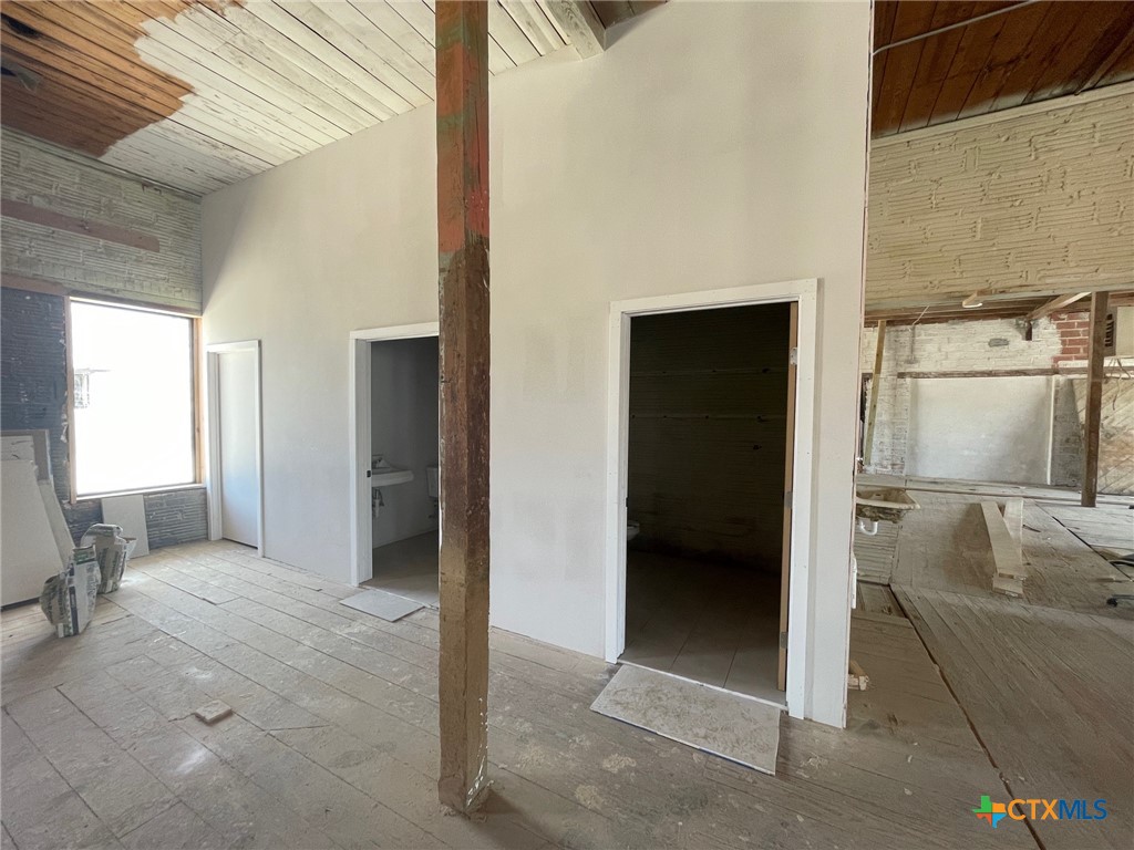 1308 N Bowie Street
