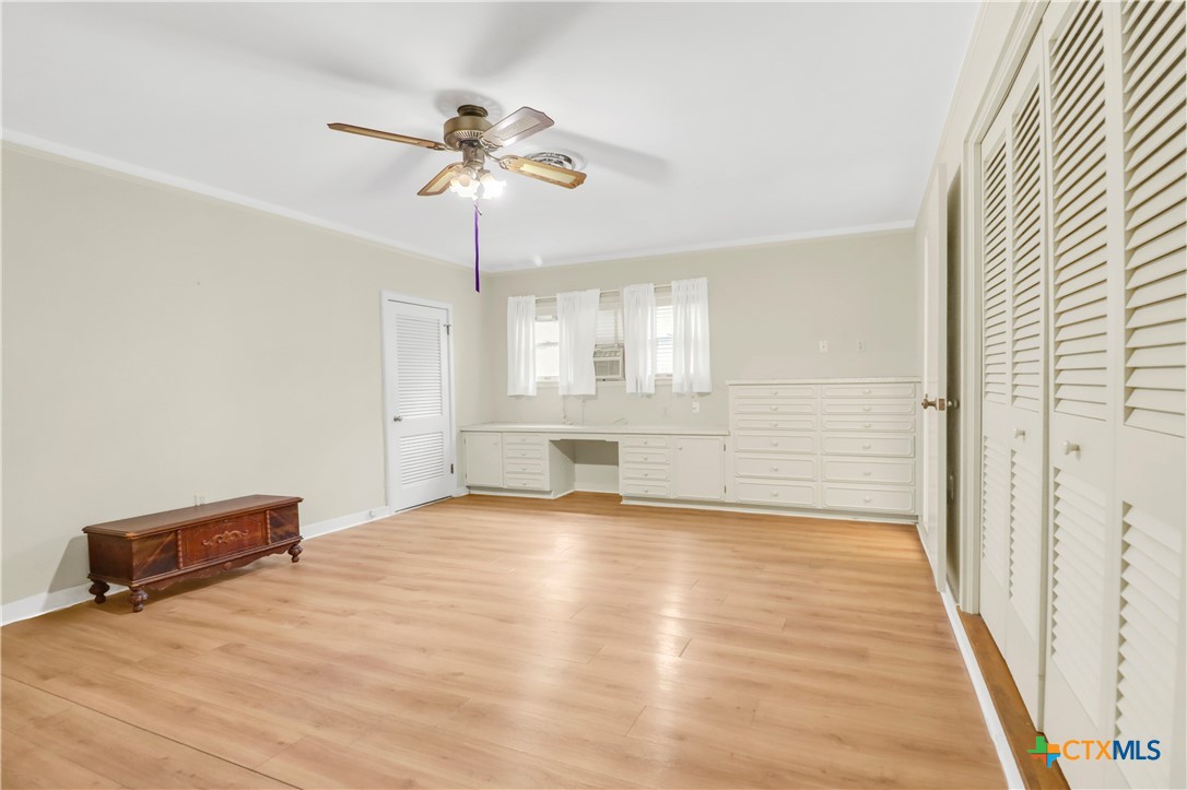 1010 E Humphreys Street