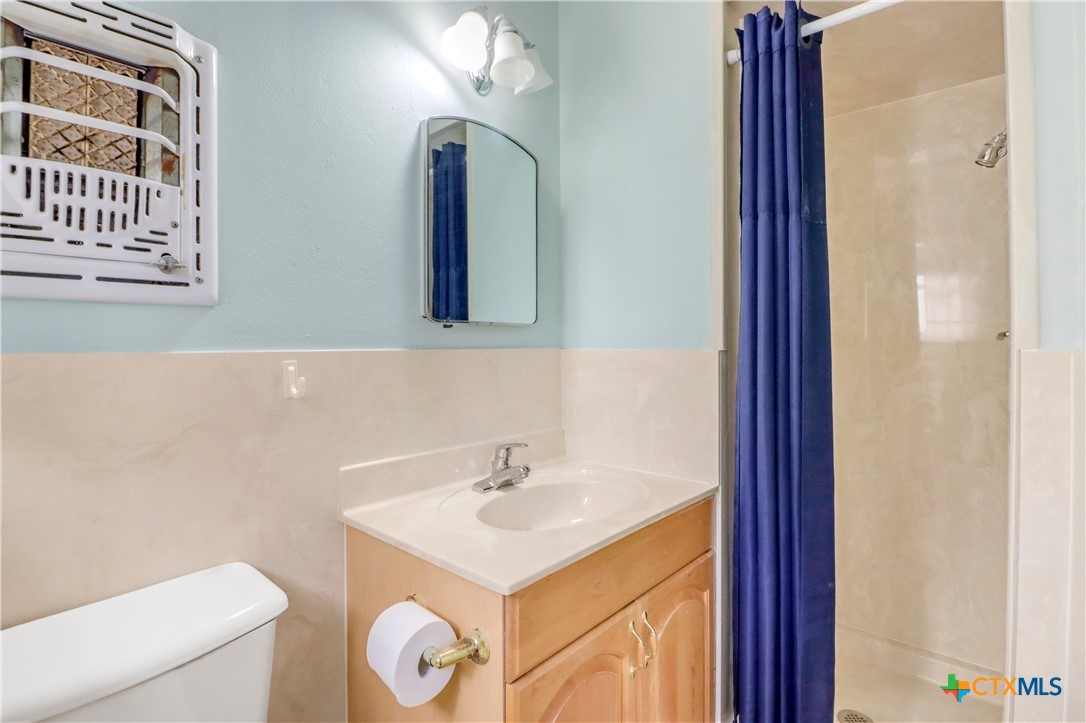 1010 E Humphreys Street