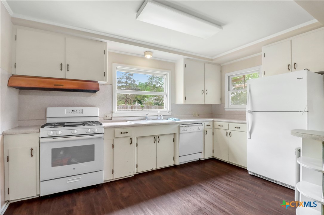 1010 E Humphreys Street