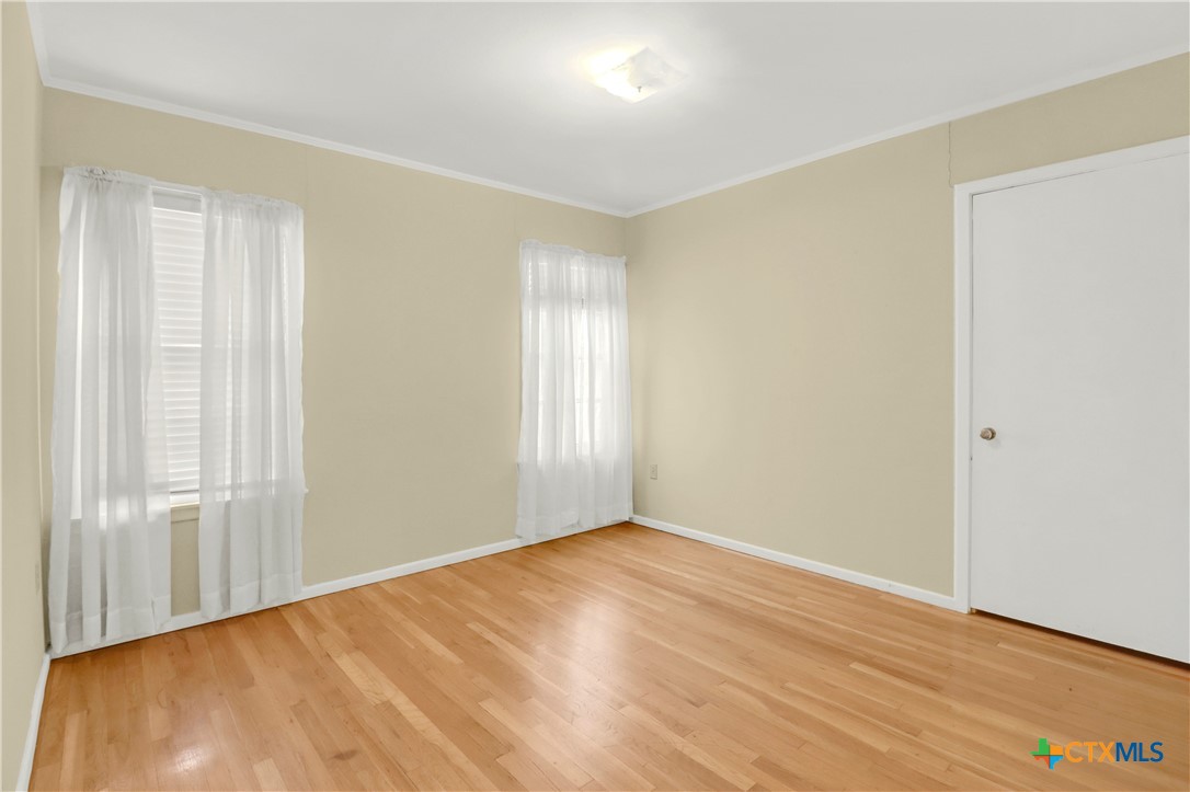 1010 E Humphreys Street