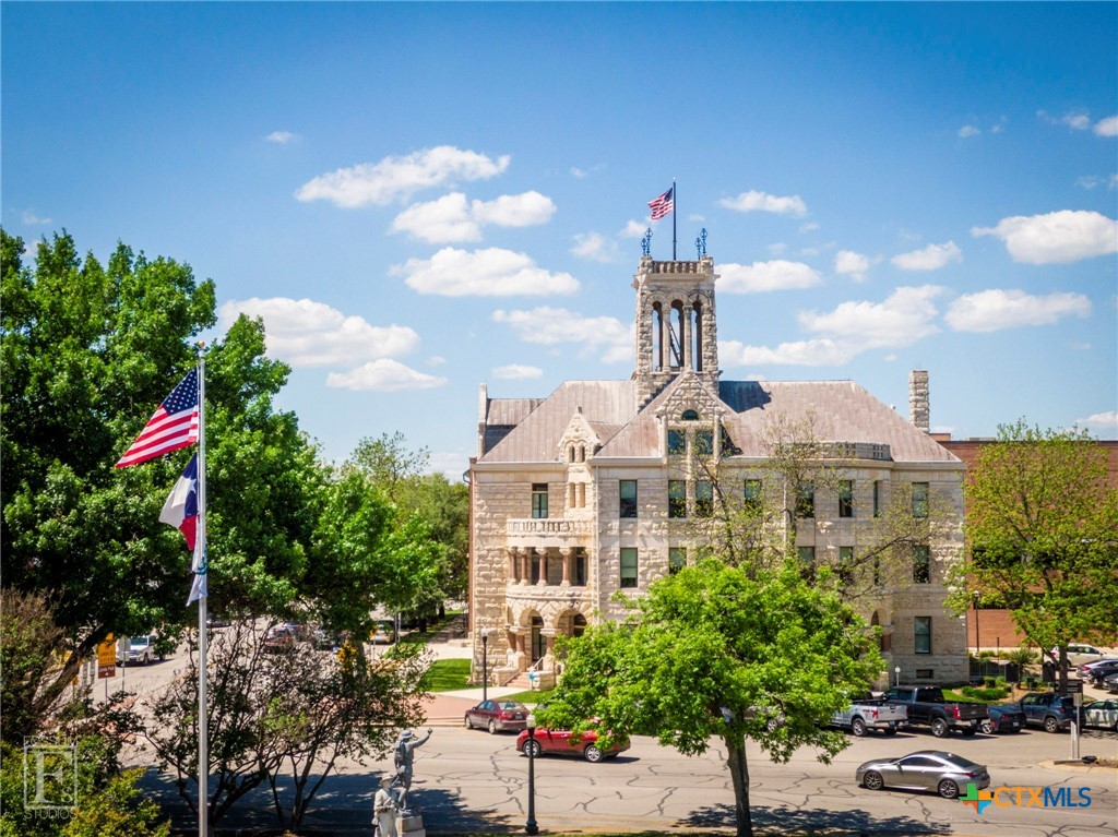 1285 Mission Valley Road