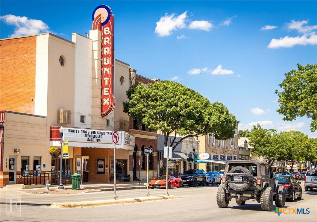 1285 Mission Valley Road