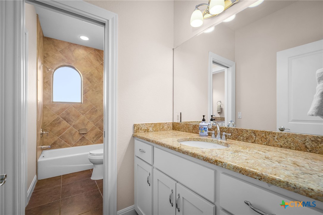 12407 Aquaplex Drive