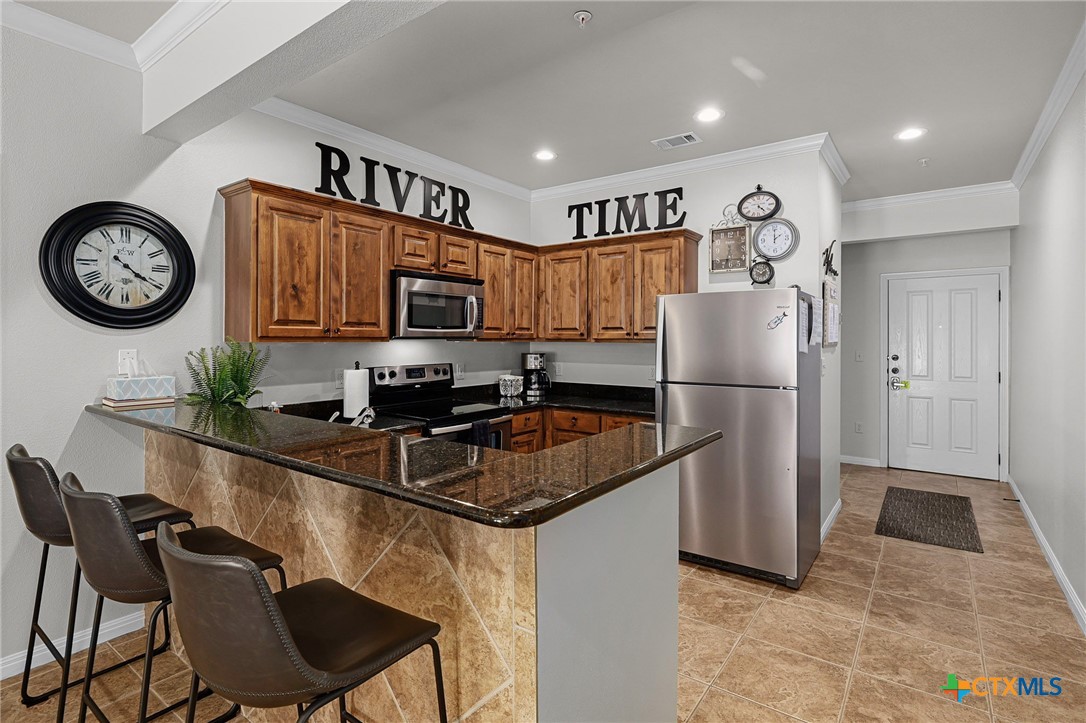1247 Gruene Road 302