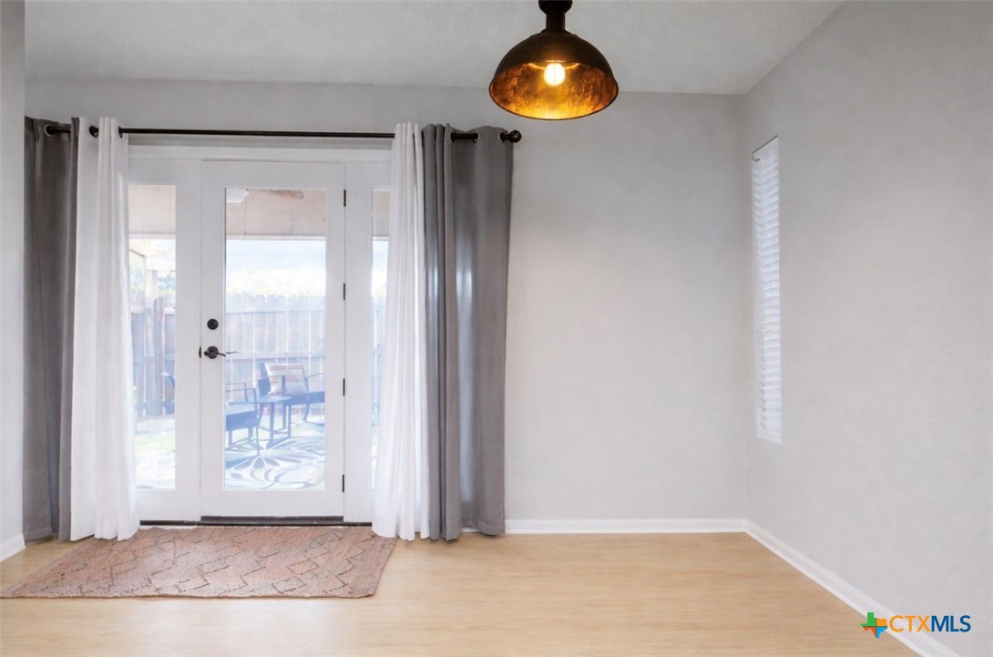 1051 Country Club Drive 20