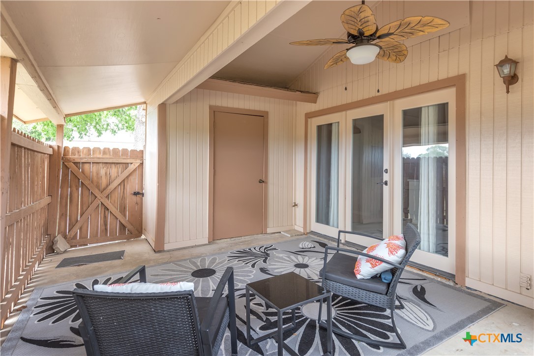 1051 Country Club Drive 20