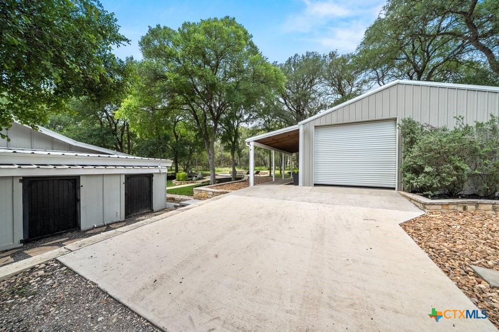 601 Valley View West Road