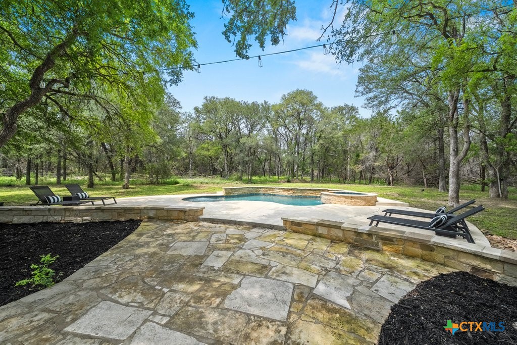 601 Valley View West Road