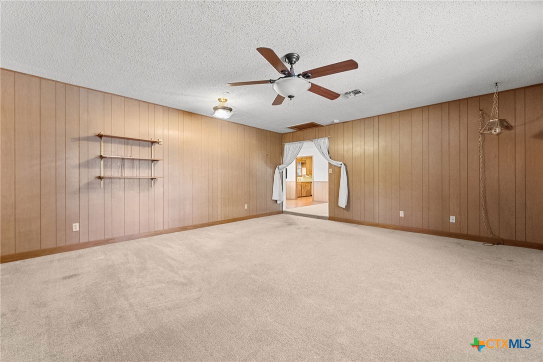 618 Fair Lane