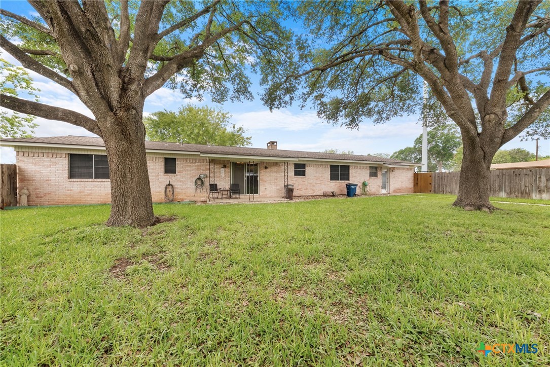 618 Fair Lane