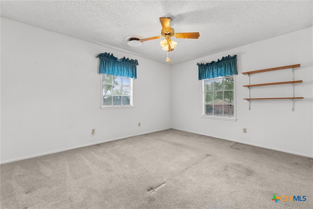 618 Fair Lane