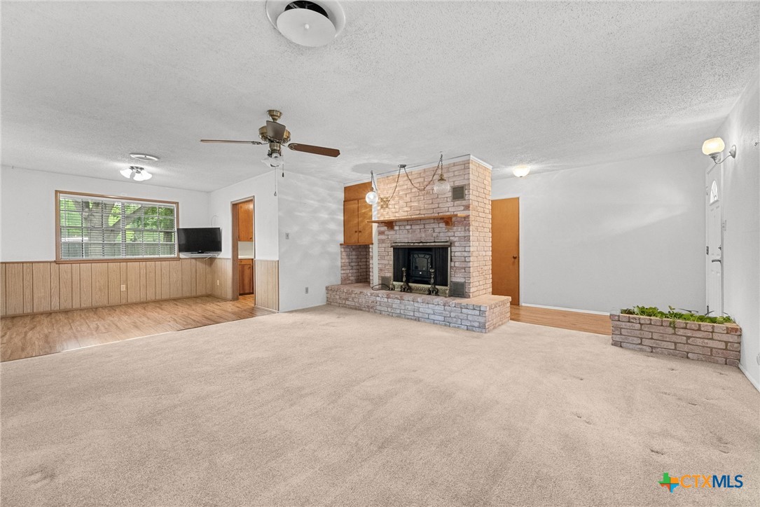 618 Fair Lane