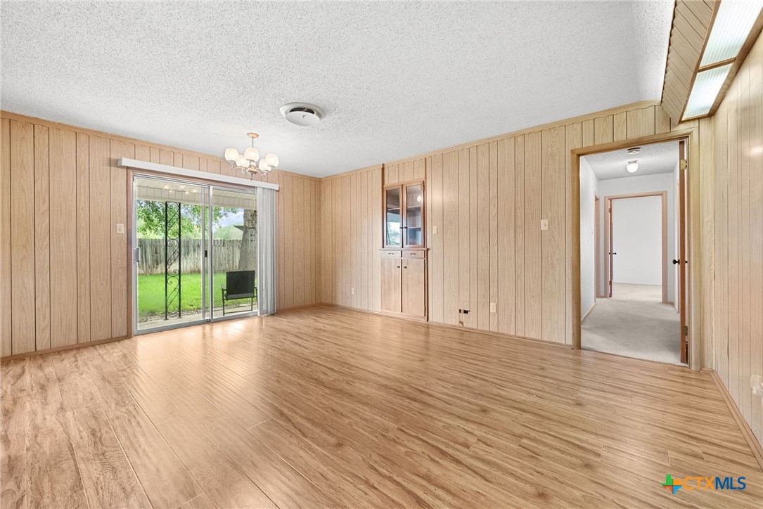 618 Fair Lane