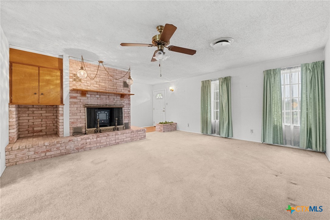 618 Fair Lane