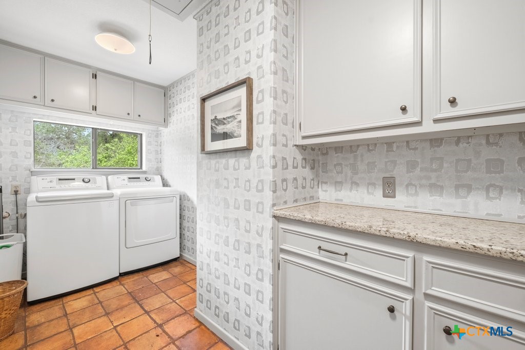 1 Wildwood Trail