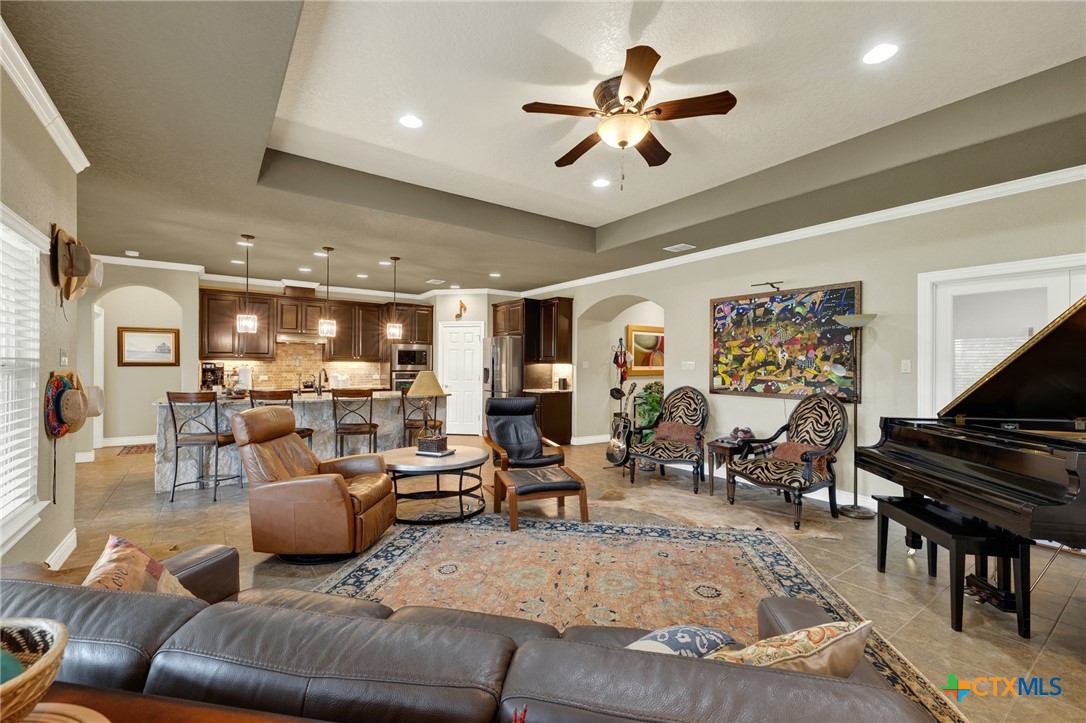 363 Wauford Way