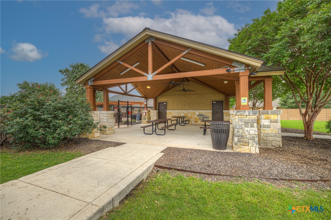 8510 Shooter Cove