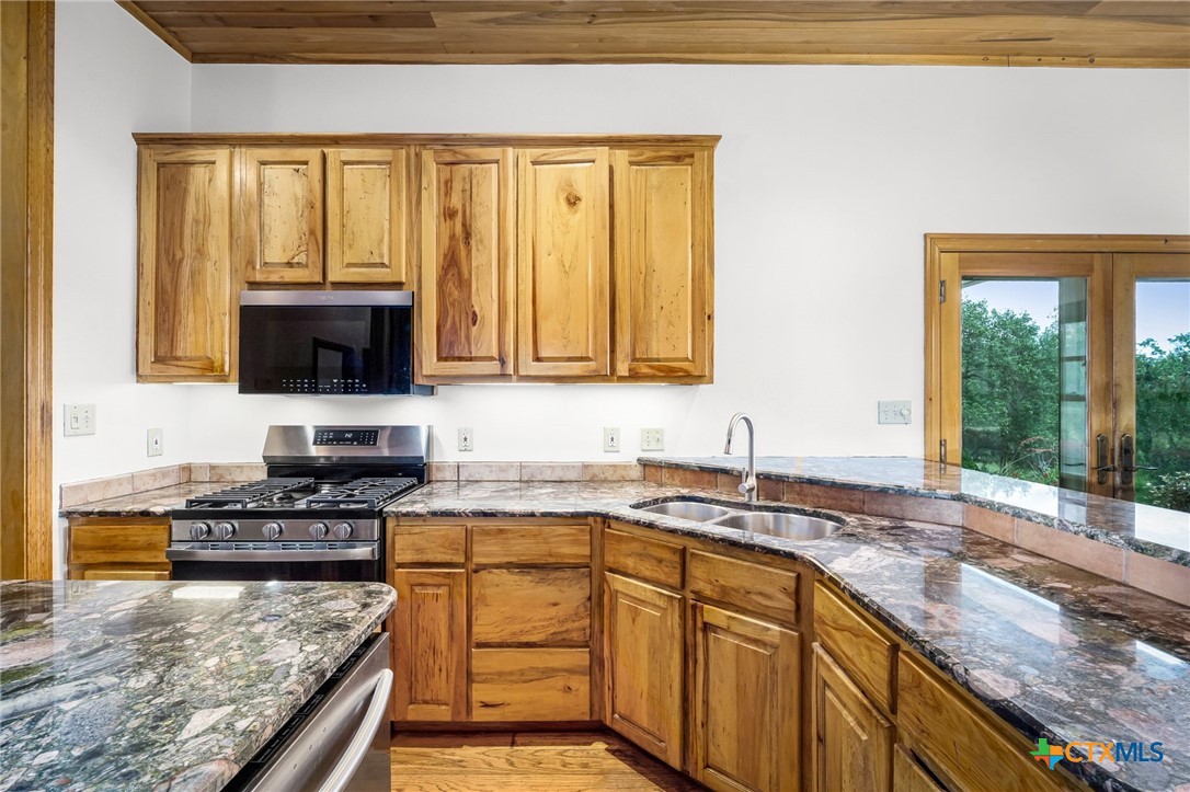 377 Buffalo Springs Road