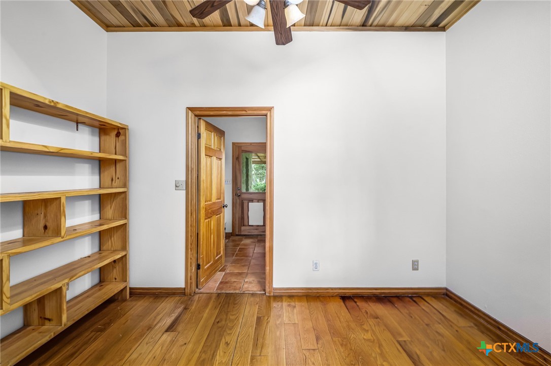 377 Buffalo Springs Road