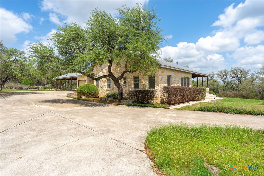 377 Buffalo Springs Road