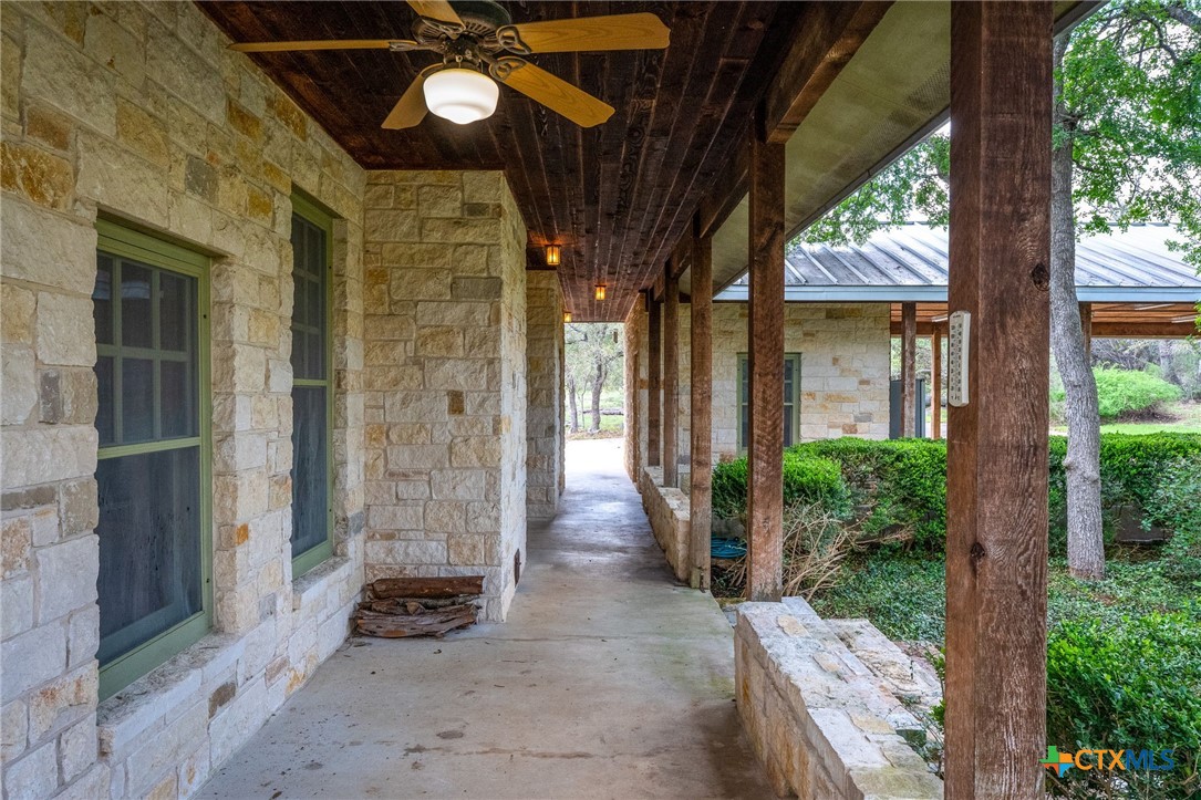 377 Buffalo Springs Road
