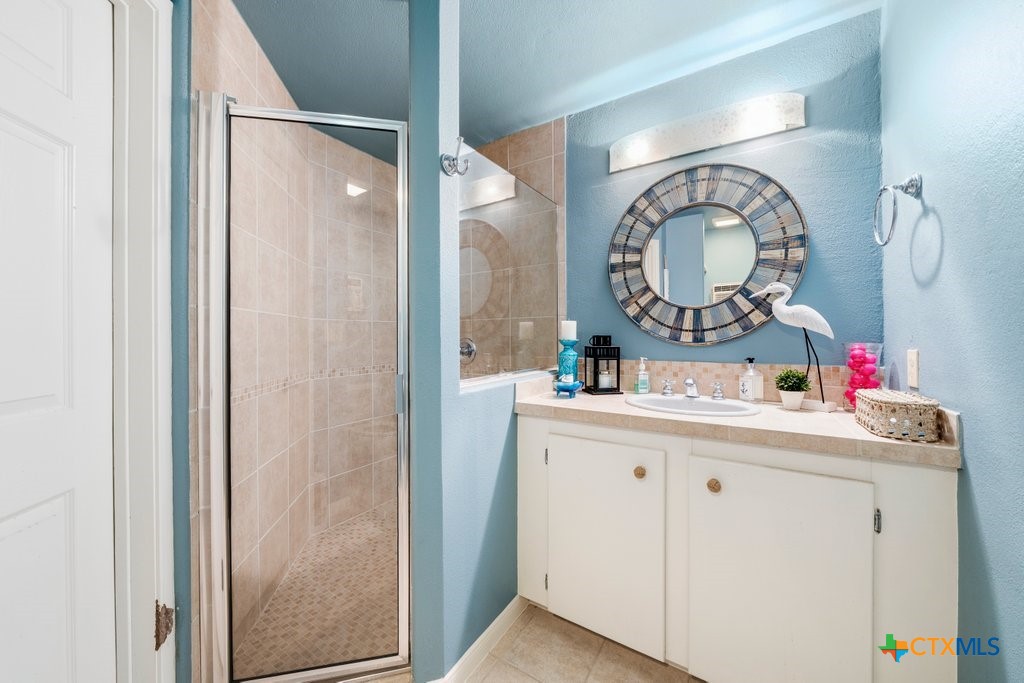 129 Bandit Bay View