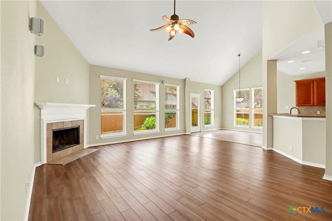2174 Autumn Vista
