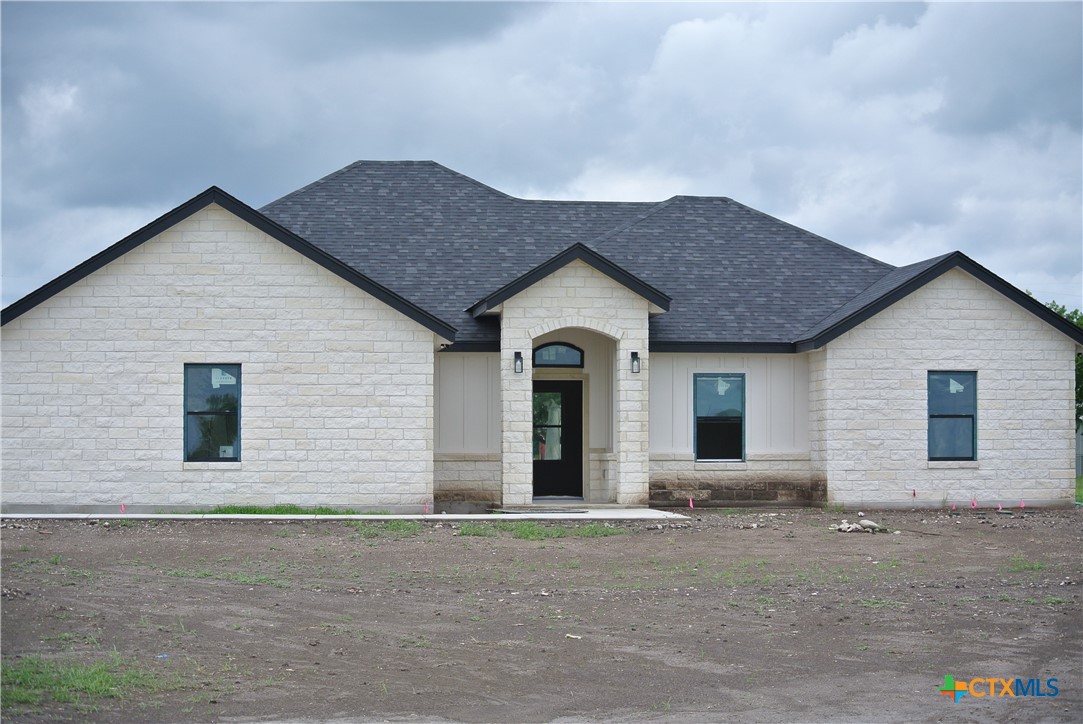 112 Rustic Woods