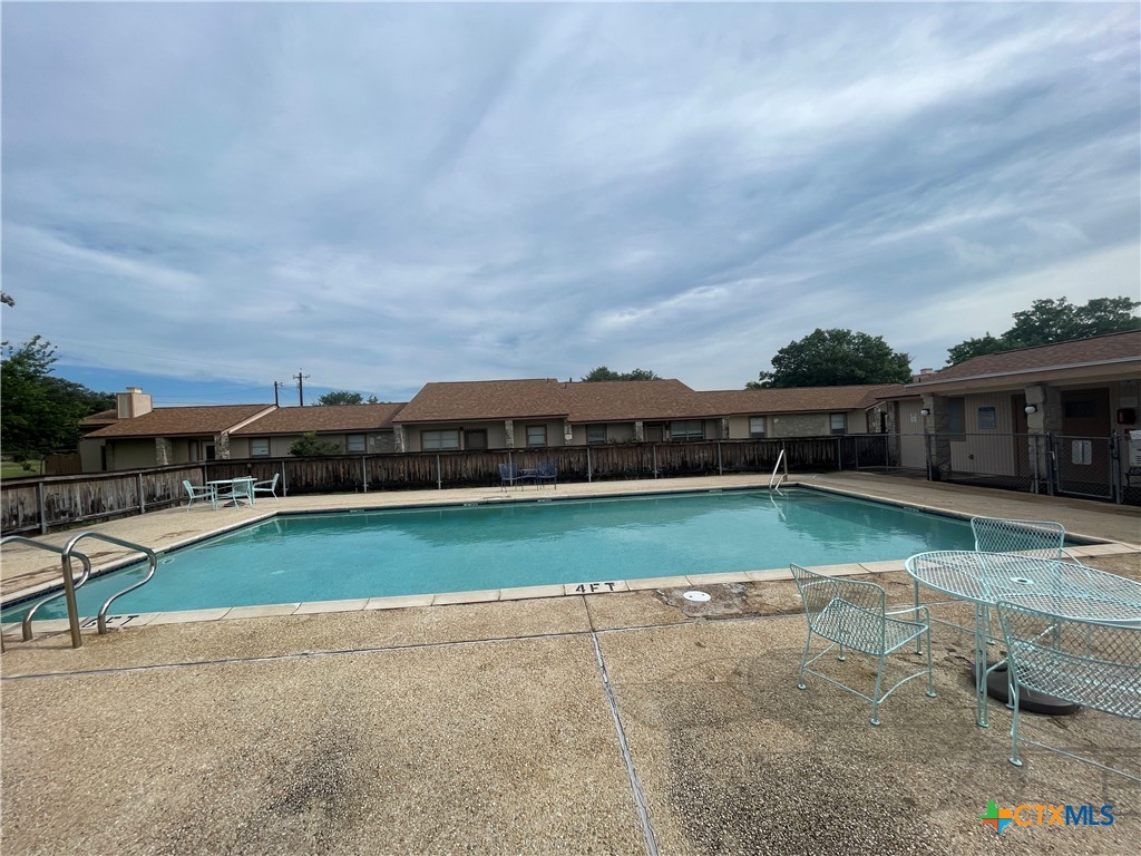1051 Country Club Drive