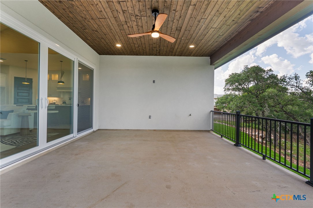 375 Shady Hollow